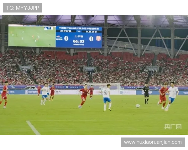 足球明星齐聚镇江激情对决点燃球迷热情盛宴