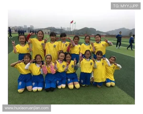 广州足球队的奋进之路：从默默无闻到辉煌成就的纪实探索